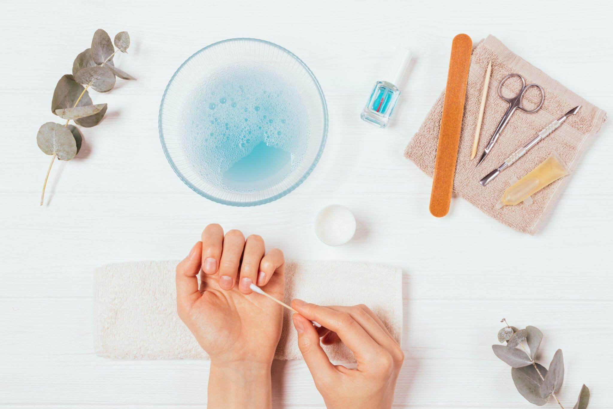 Perfect Manicure at Home in 6 Easy Steps