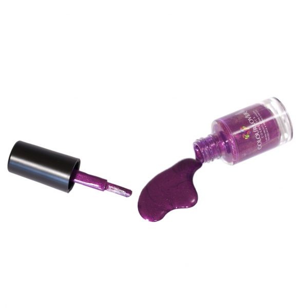Iris – Vegan 10-free purple shimmer nail polish with a shimmer finish, plant-based, and cruelty-free.