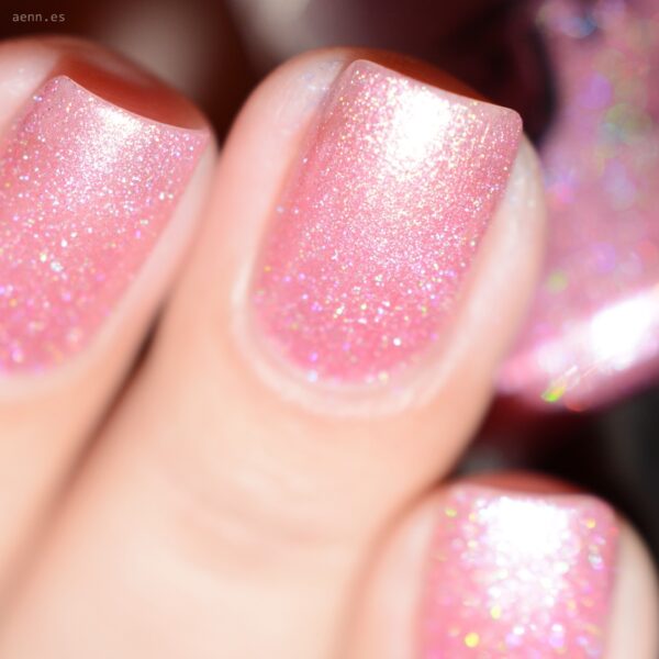 Rose Quartz – Vegan 10-free light pink holographic nail polish with a shimmer finish, plant-based, and cruelty-free