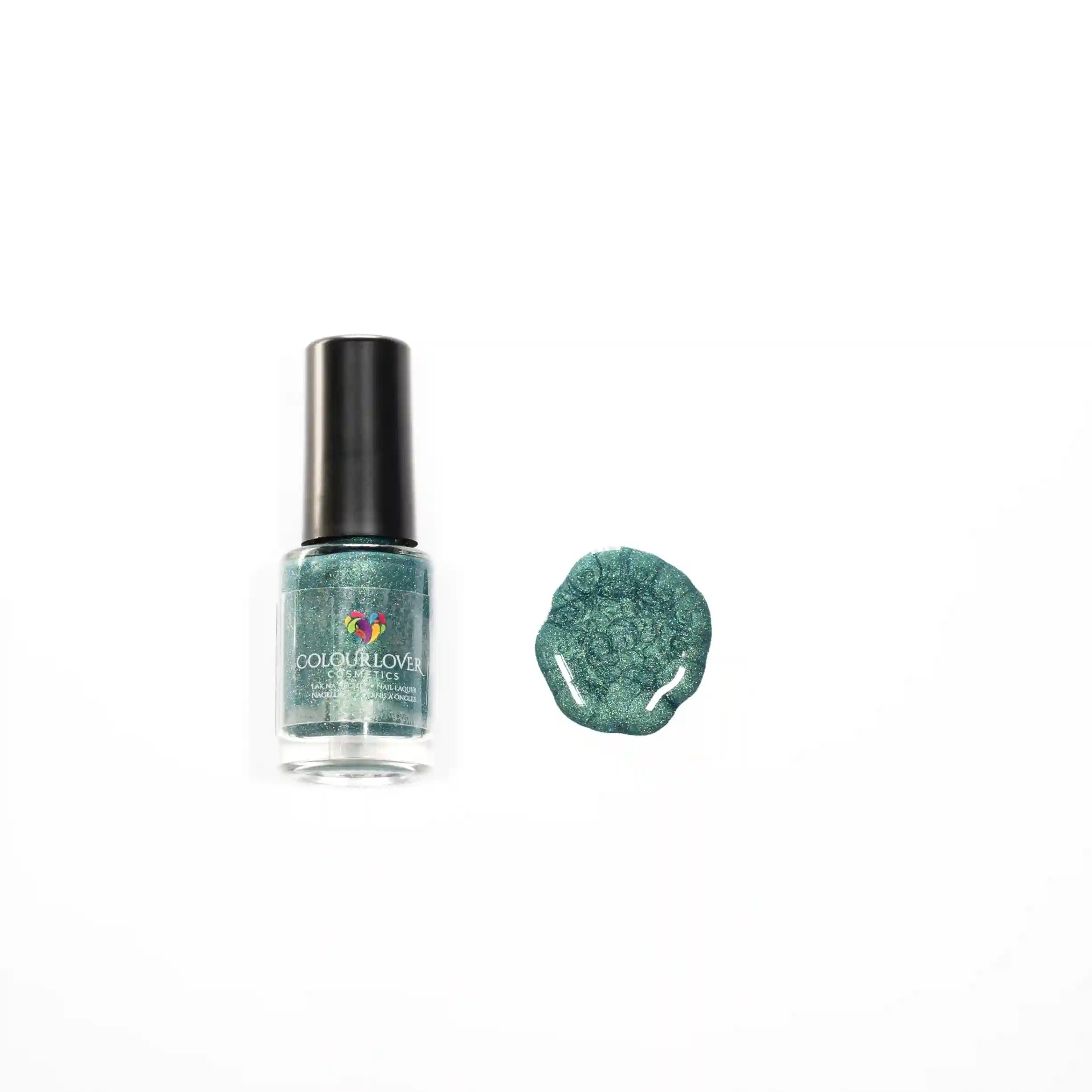 Emerald – Vegan 10-free deep green nail polish with a glossy finish, plant-based, and cruelty-free