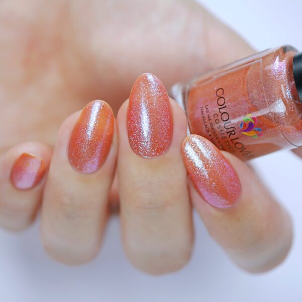 Fun in the Sun – Vegan 10-free coral pink nail polish with a cream finish, plant-based, and cruelty-free