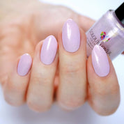 Art of Femininity – 6-piece vegan nail polish collection with plant-based, quick-dry formula.