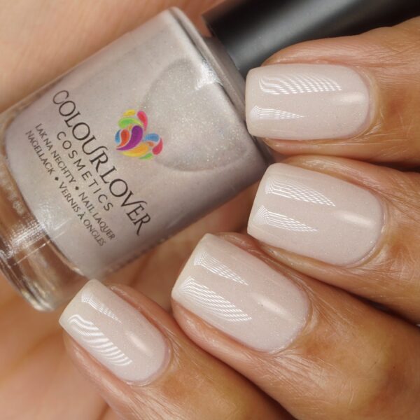 Sandcastle – Vegan 10-free neutral beige nail polish with a cream finish, plant-based, and cruelty-free