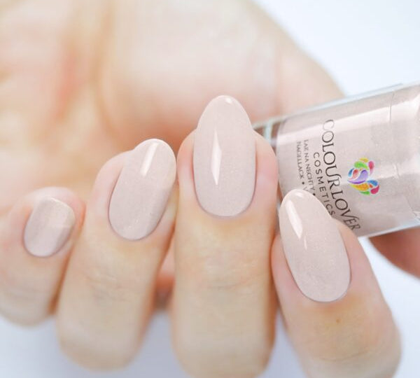 Sandcastle – Vegan 10-free neutral beige nail polish with a cream finish, plant-based, and cruelty-free