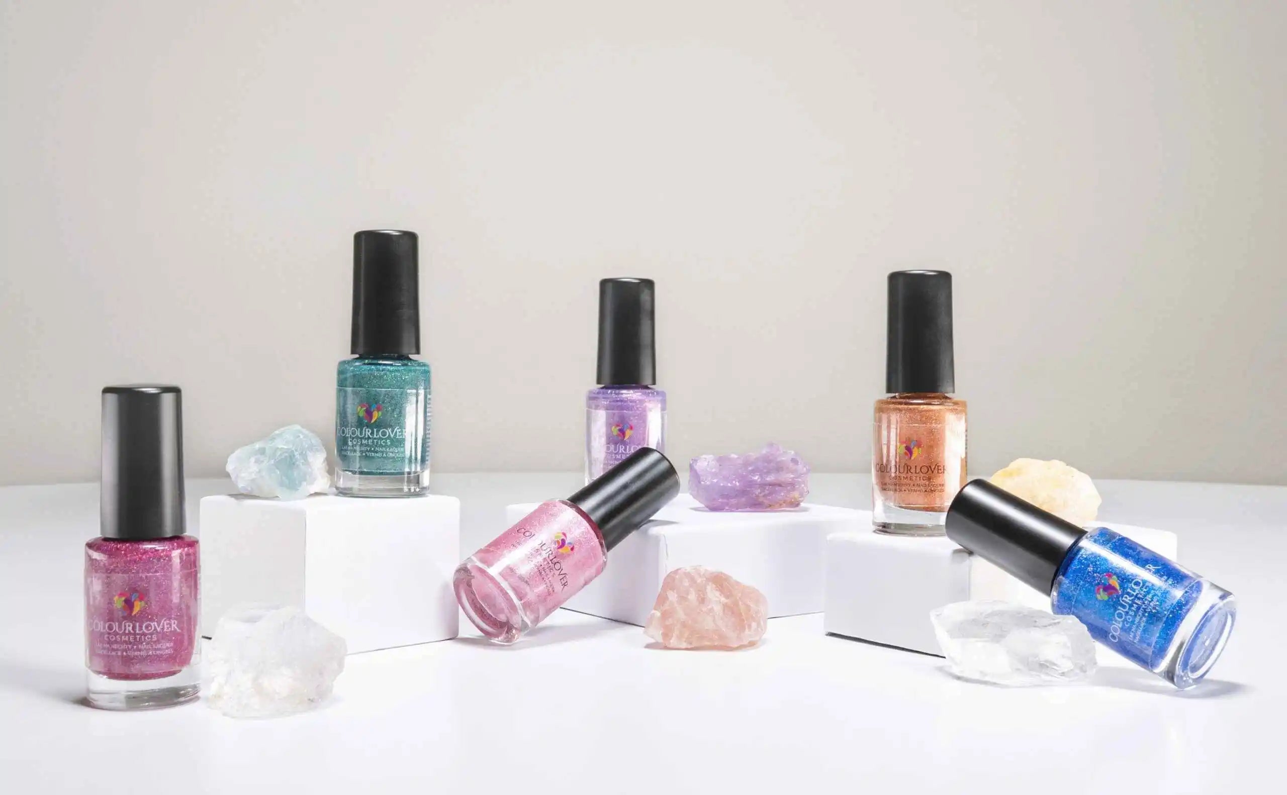 Holo Gems – Vegan 10-free holographic nail polish set with a shimmer finish, plant-based, and cruelty-free.