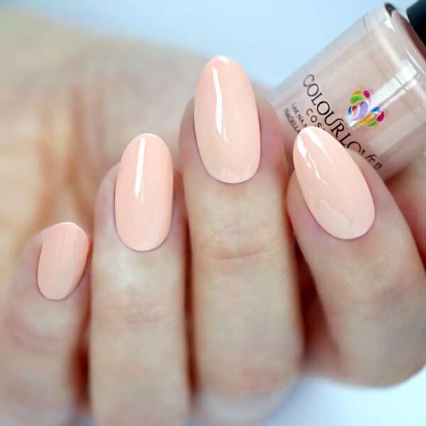 pastel peach nude nail polish with plant based, 10-free, vegan, cruelty free, sustainable, safe and healthy formula handmade in Slovakia