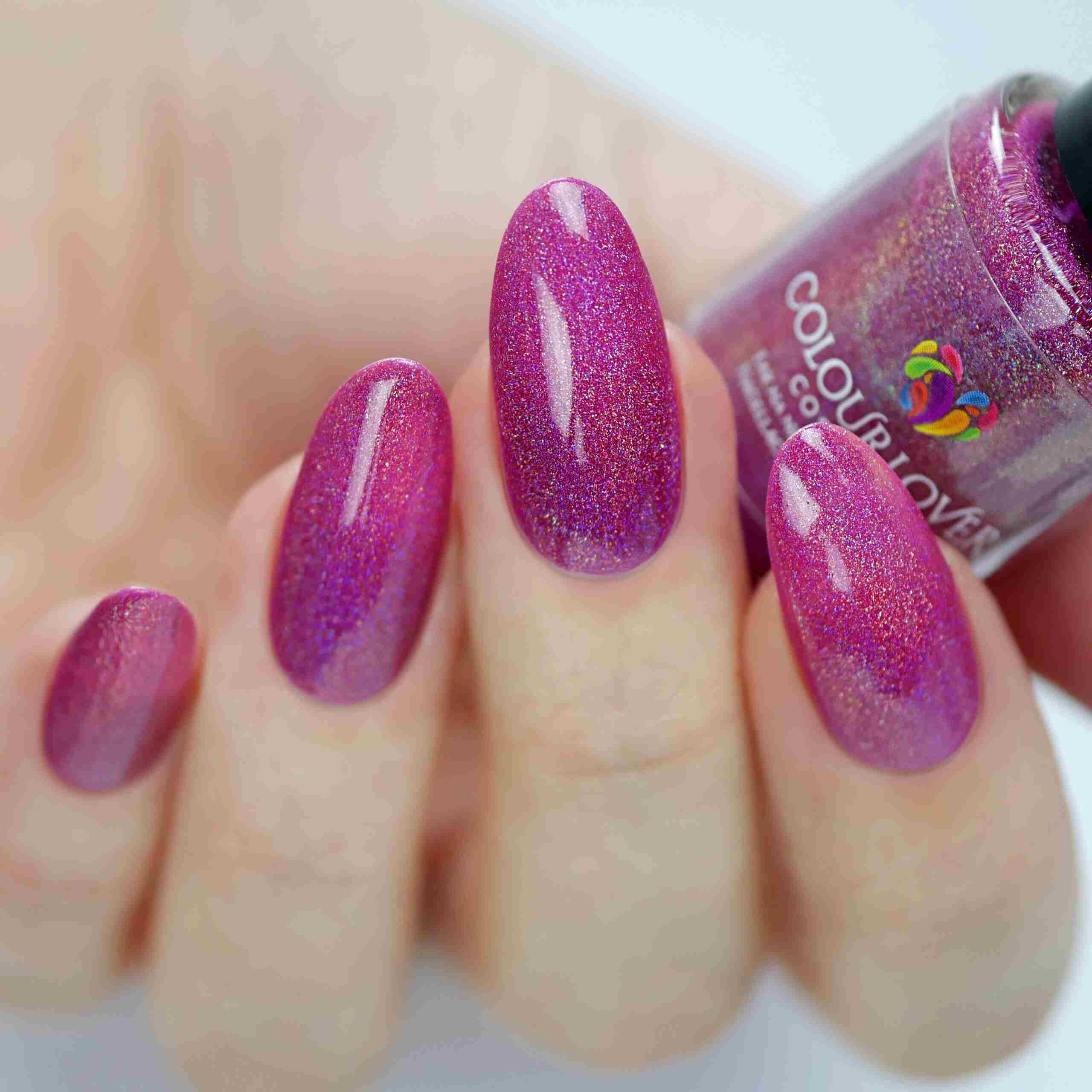 Life’s a Picnic Collection – Vegan 10-free nail polish trio with shimmer and cream finishes, plant-based, and cruelty-free.