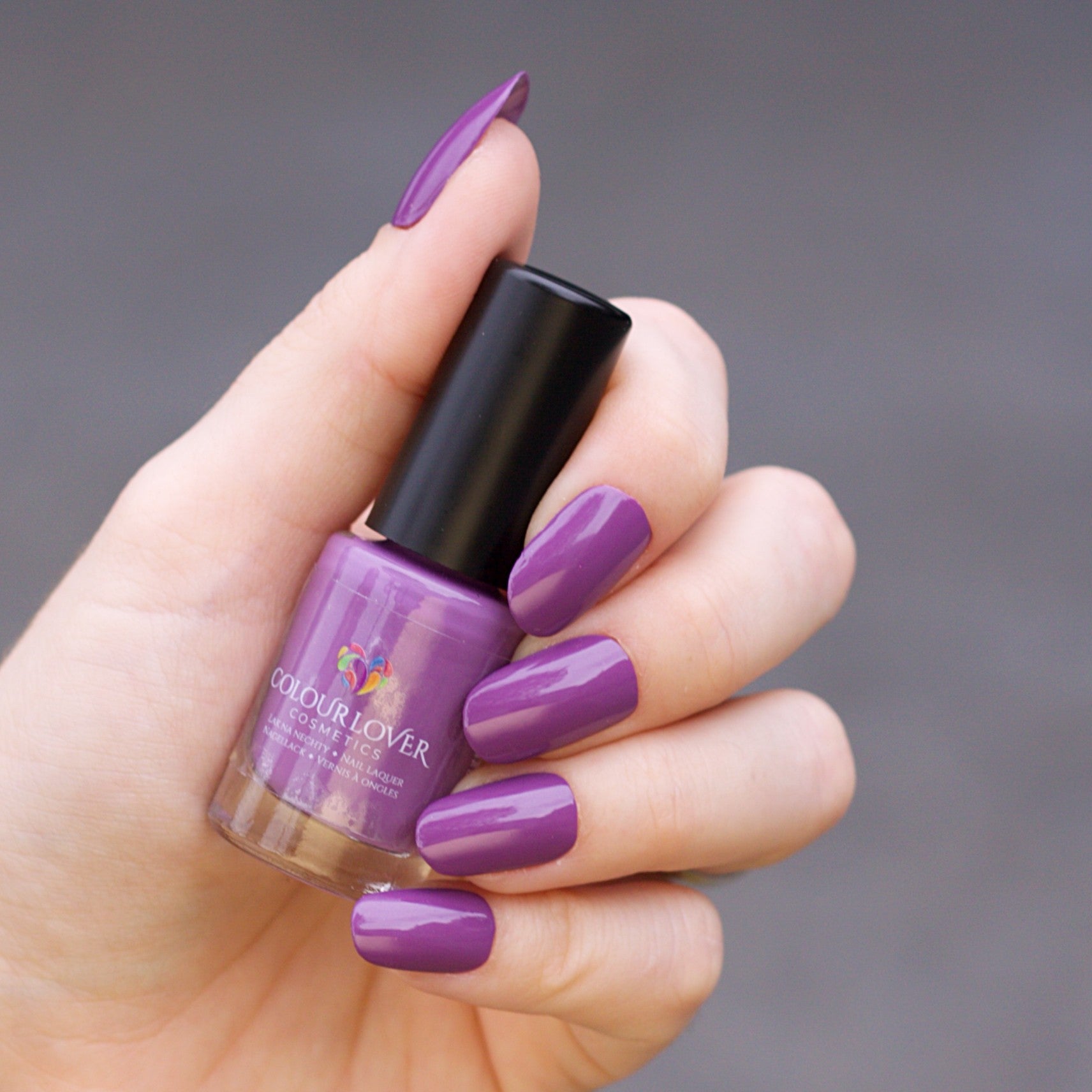 purple nail polish with plant based, 10-free, vegan, cruelty free, sustainable, safe and healthy formula handmade in Slovakia