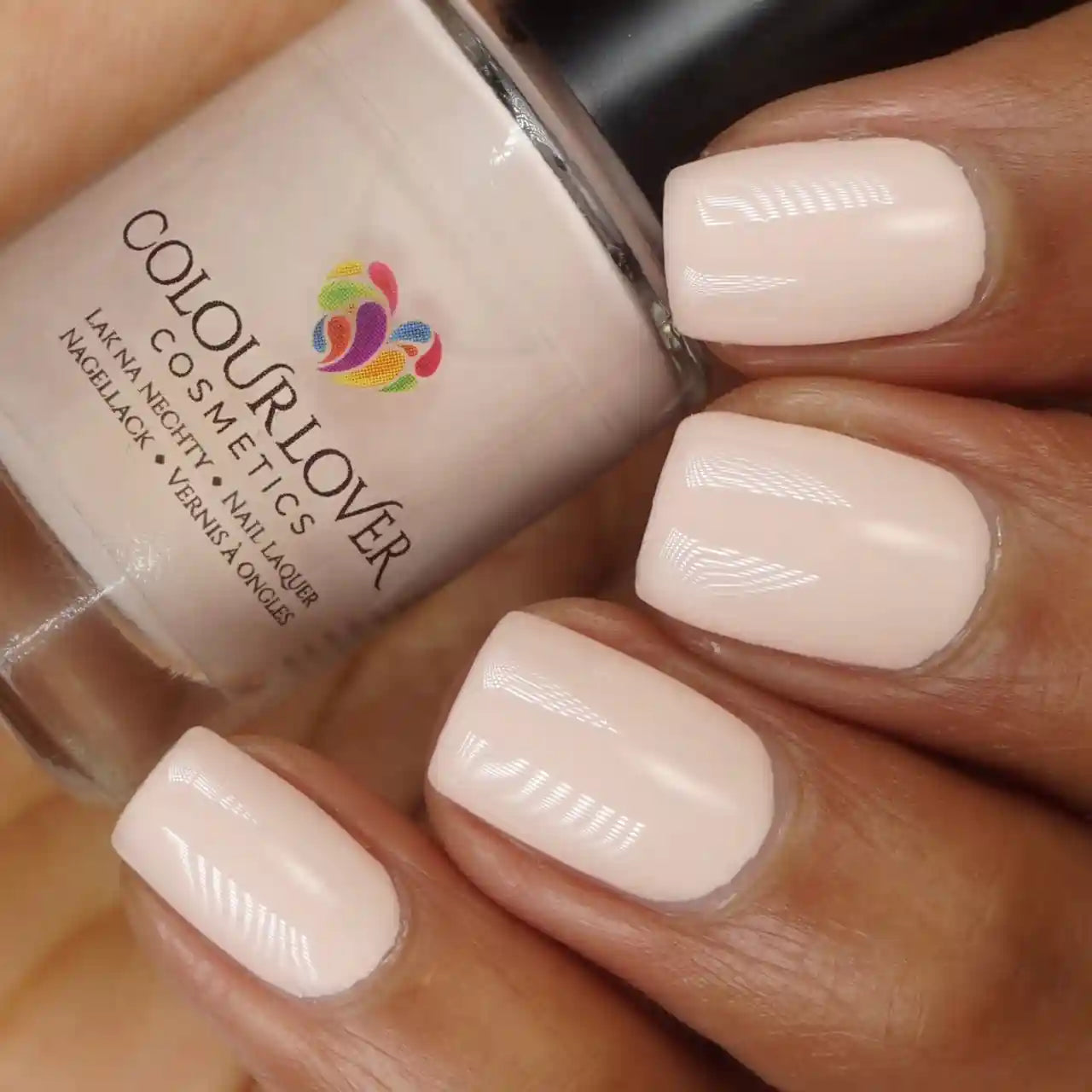 Tan O'Clock – Vegan 10-free tan nail polish with a smooth, long-lasting finish.