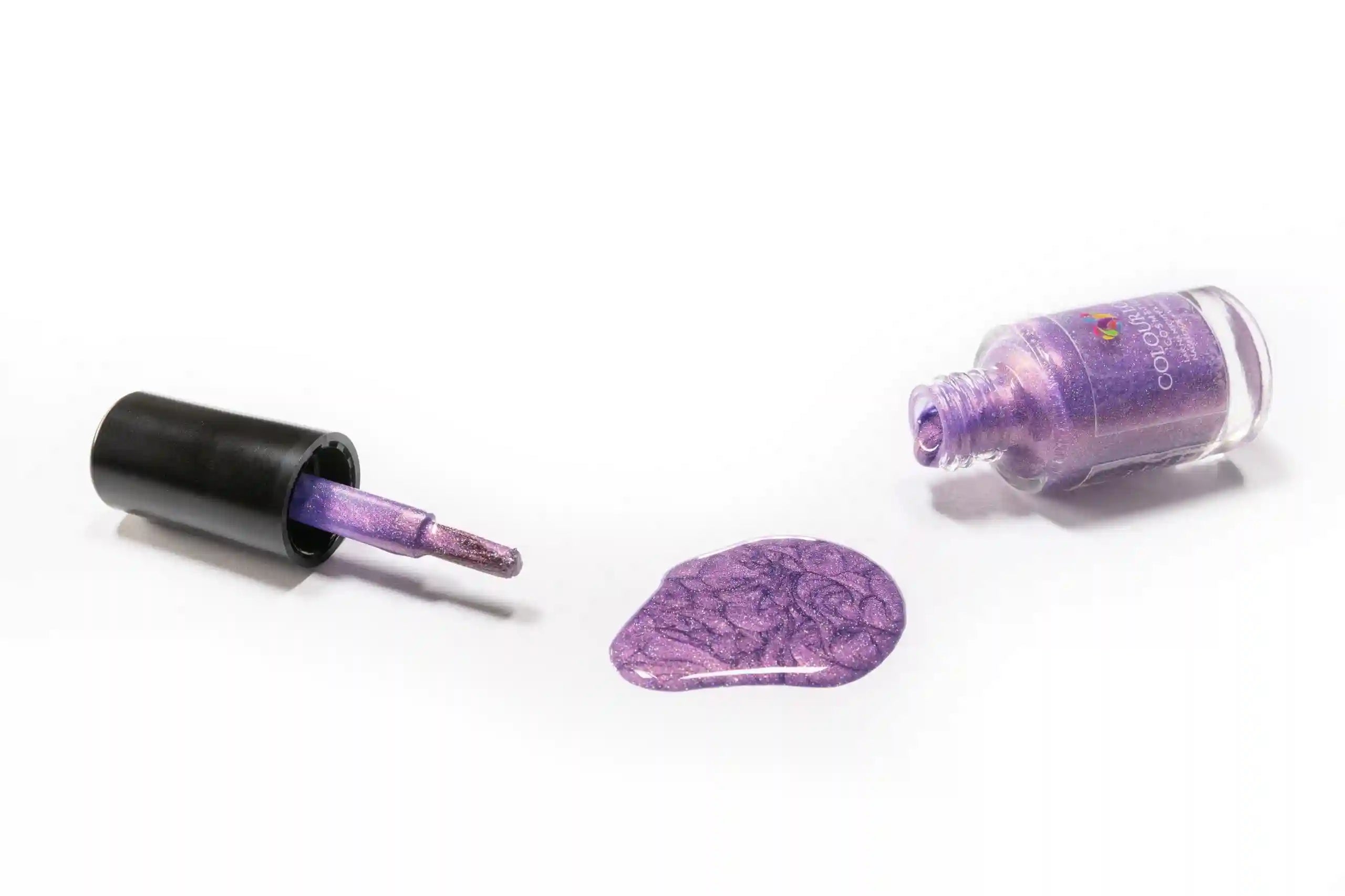 Amethyst – Vegan 10-free purple holographic nail polish with a shimmer finish, plant-based, and cruelty-free.