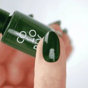 Evergreen – Vegan 10-free forest green nail polish with a cream finish, plant-based, and cruelty-free