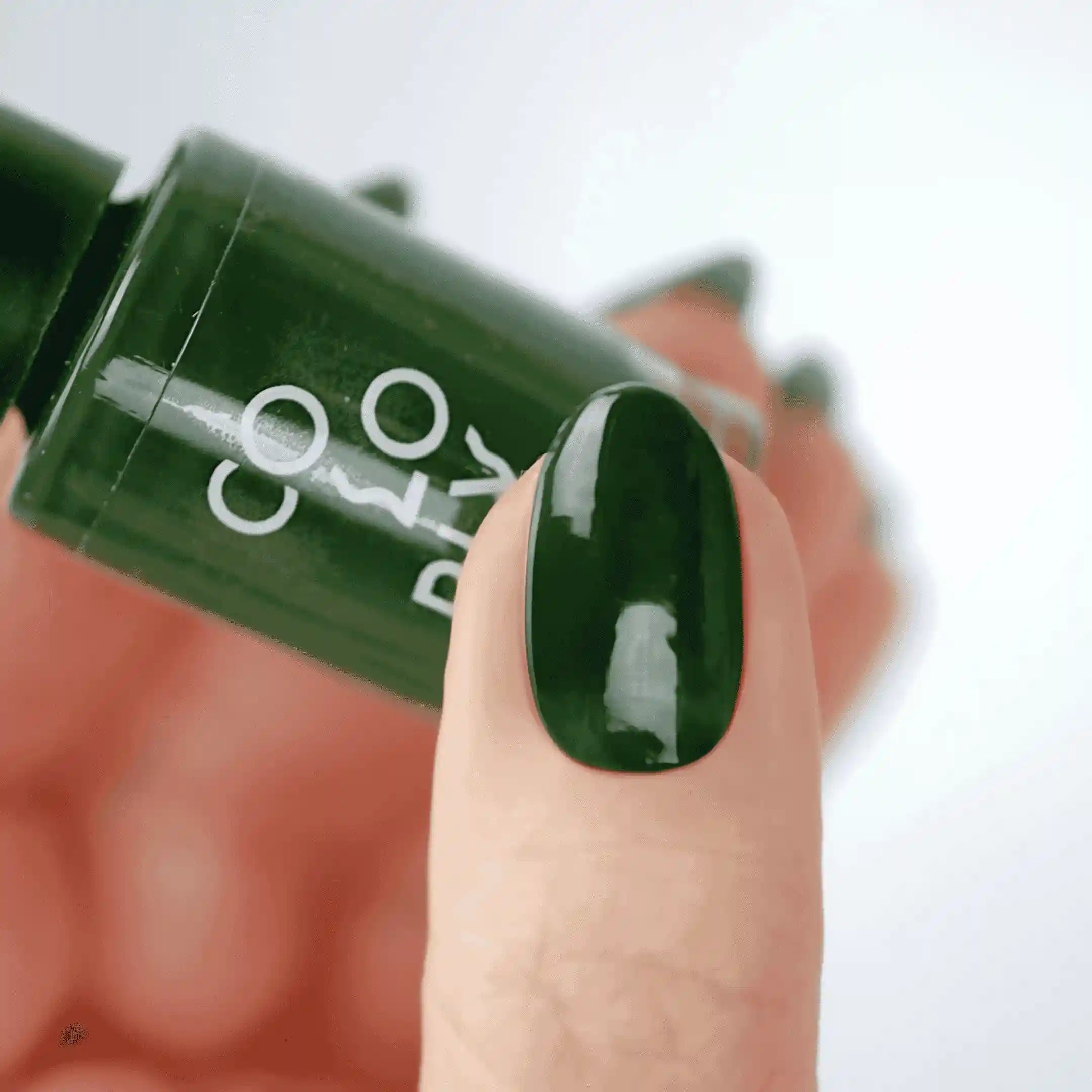 Evergreen – Vegan 10-free forest green nail polish with a cream finish, plant-based, and cruelty-free