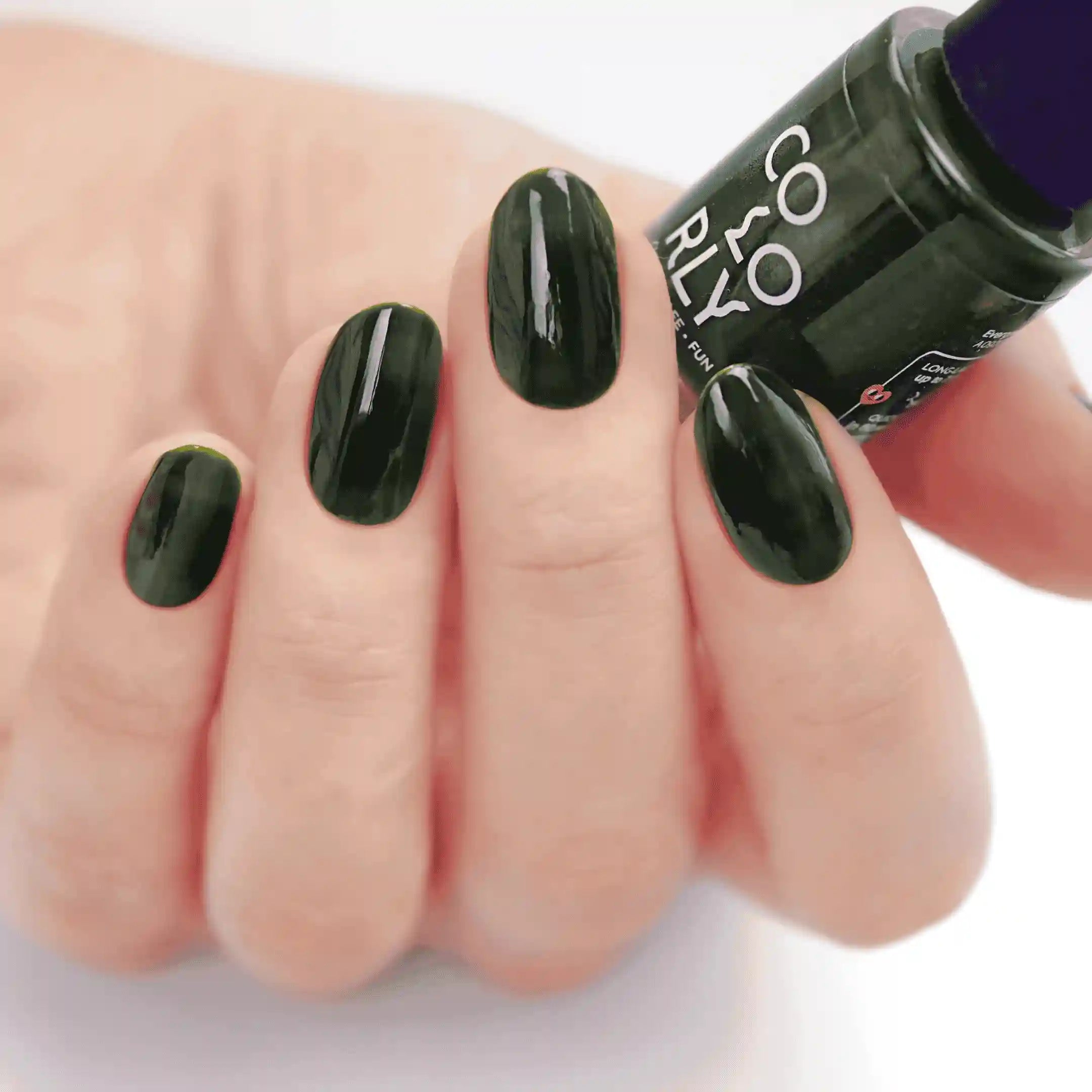 Evergreen – Vegan 10-free forest green nail polish with a cream finish, plant-based, and cruelty-free