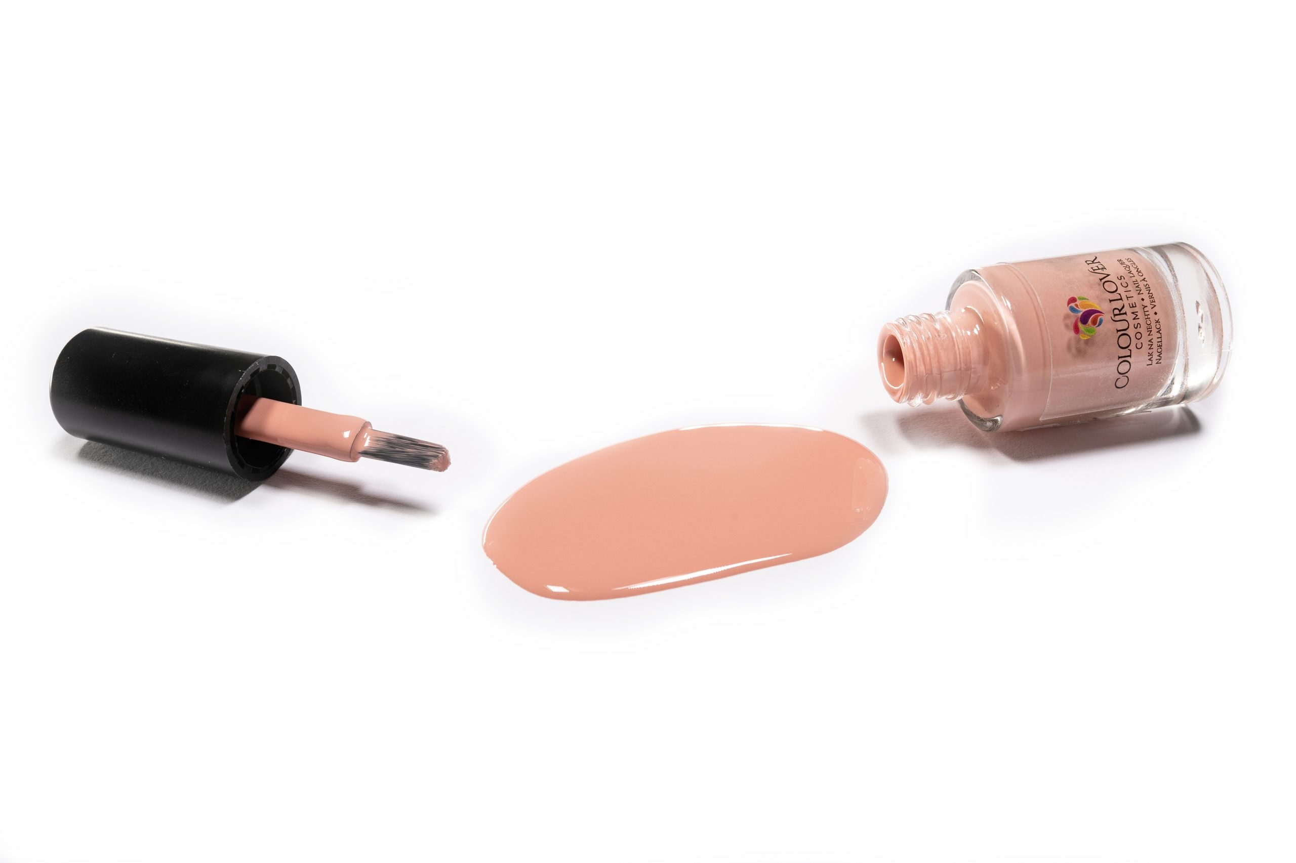 Barely Tanned – Vegan quick-dry nude nail polish with peach undertones, 10-free and cruelty-free.